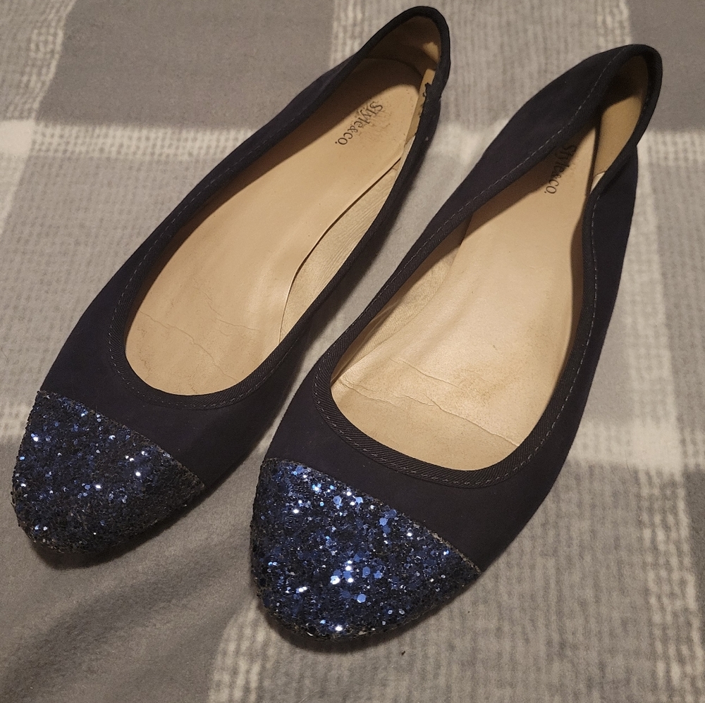 Navy Flats with sparkly toe | size 9